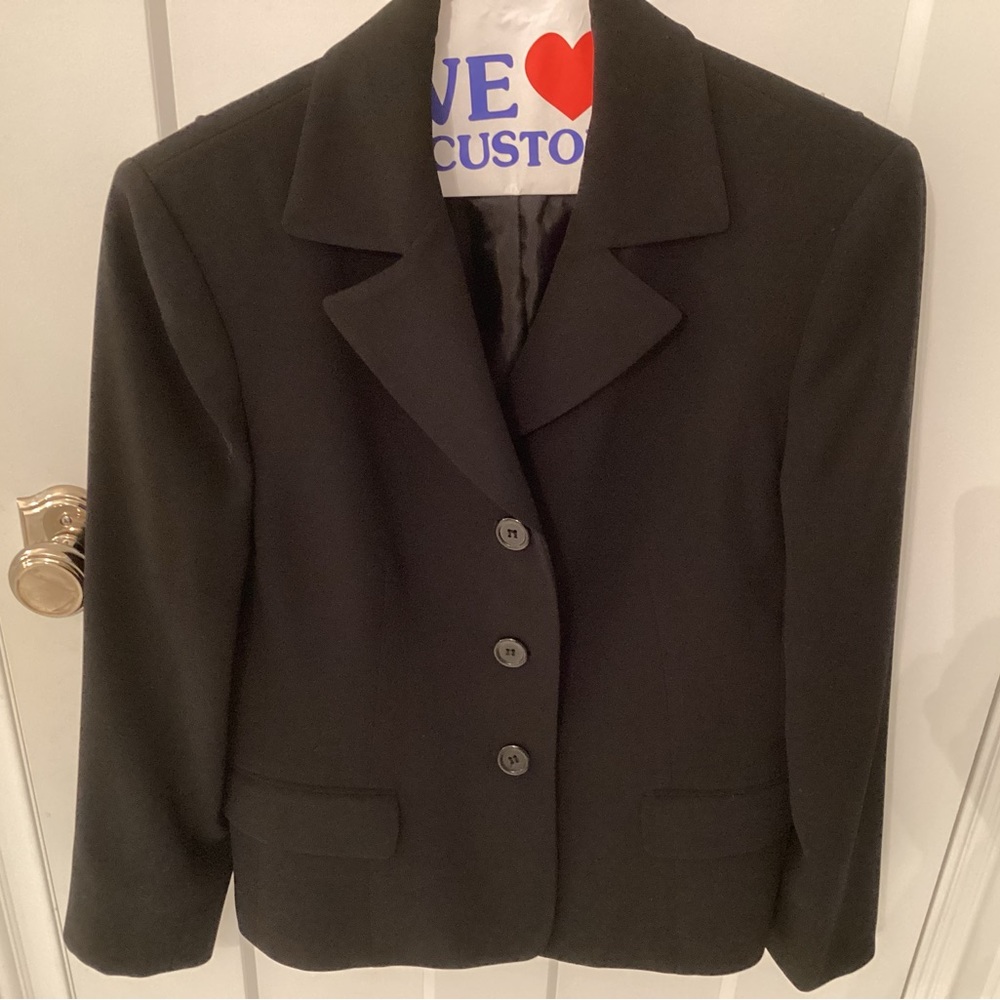 Kasper ladies skirt suit